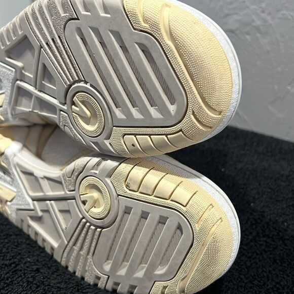 🔥 New Balance 650R Beige Macadamia High Top Sneaker Trainer  Men 8 / Women 9.5 - Picture 11 of 12